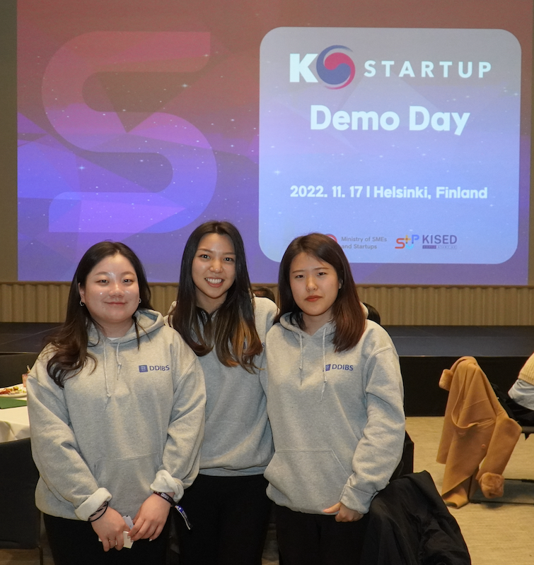 DDIBS startup team at K-startup Demo day